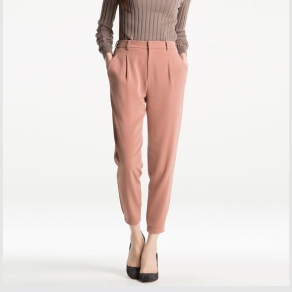 uniqlo jogger pants womens